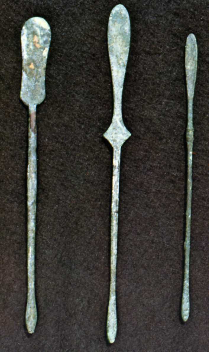 -79 Trois spatule provenant de Pompei .jpg